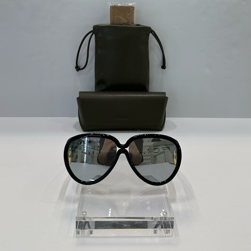 LOEWE Anagram LW40132i 01C Black Silver Mirrored Sunglasses, 100% AUTHENTIC